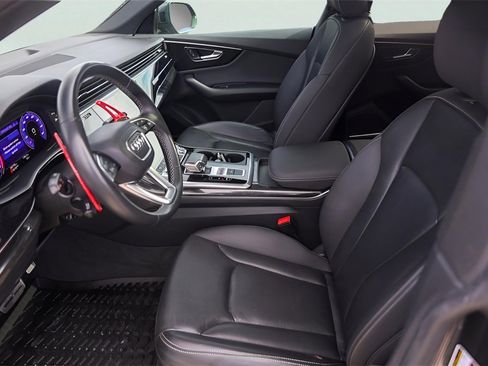 Used 2021 Audi Q8 Premium Plus image 12