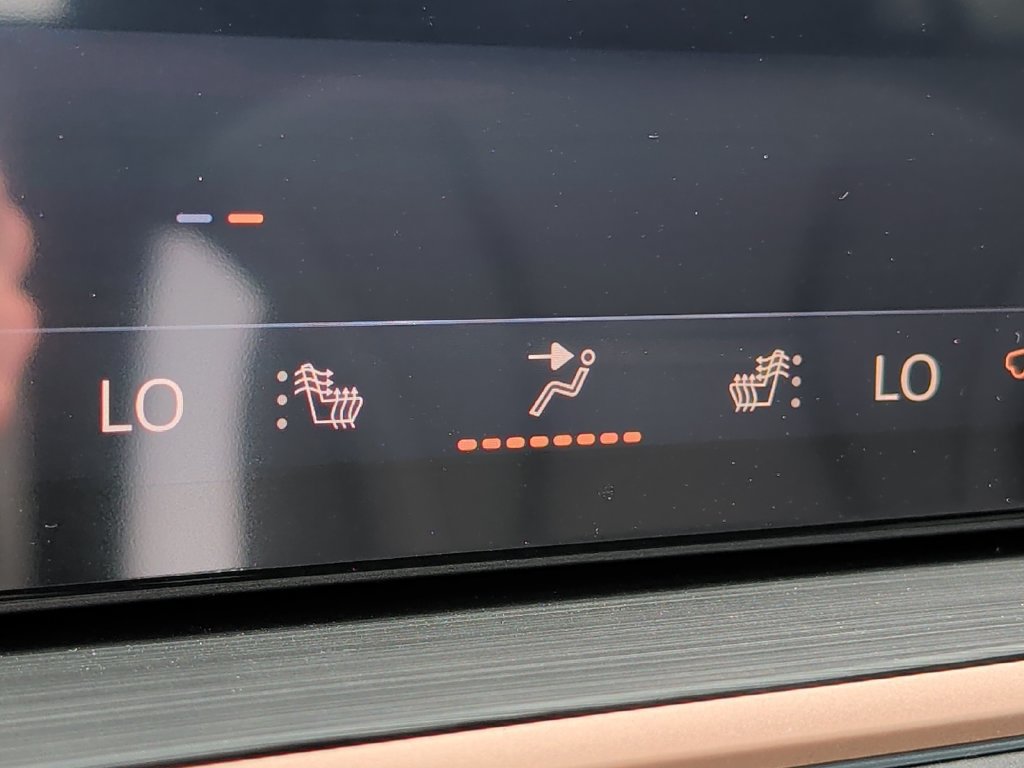 New 2026 Buick Envision Sport Touring AWD/4WD image 32