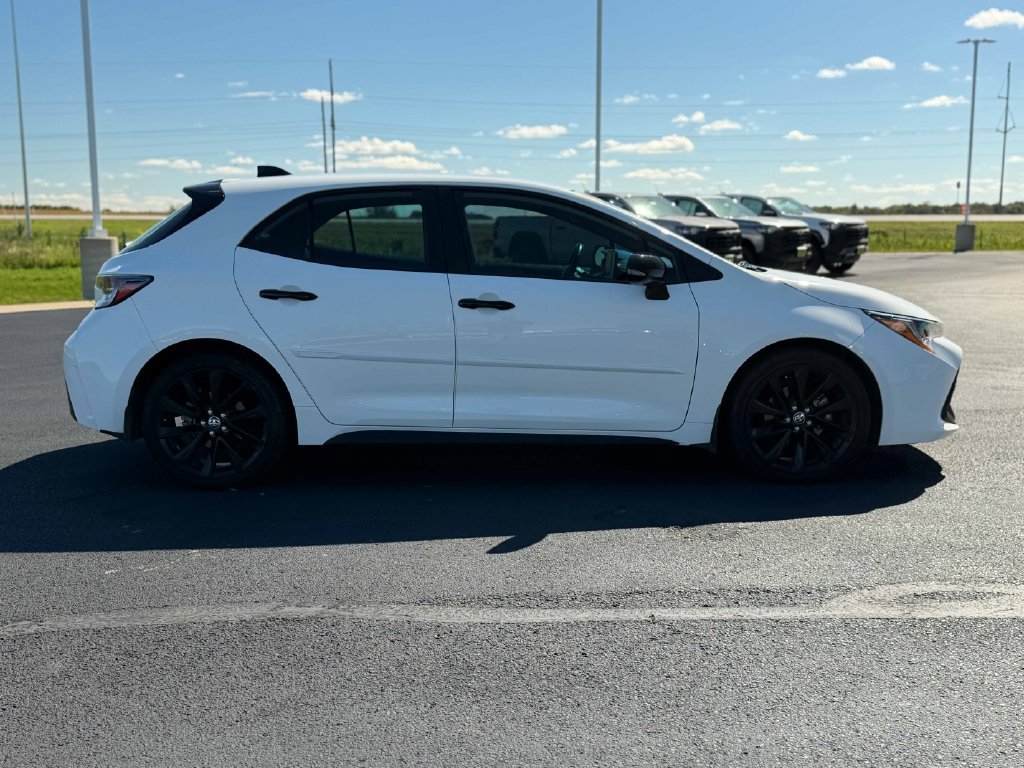 Used 2022 Toyota Corolla SE FWD image 6