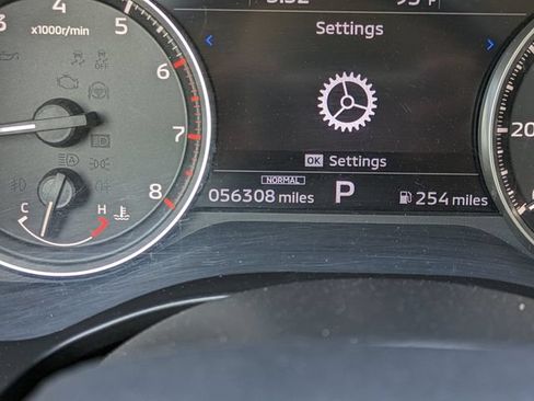 Used 2024 Mitsubishi Outlander SE FWD image 26