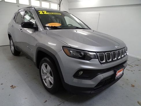 Certified 2022 Jeep Compass Latitude AWD/4WD image 1