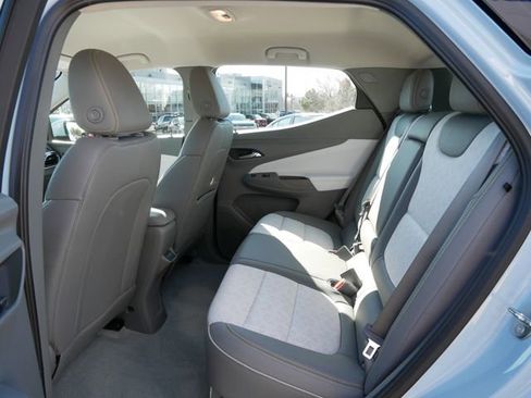 Used 2023 Chevrolet Bolt EUV Premier image 13