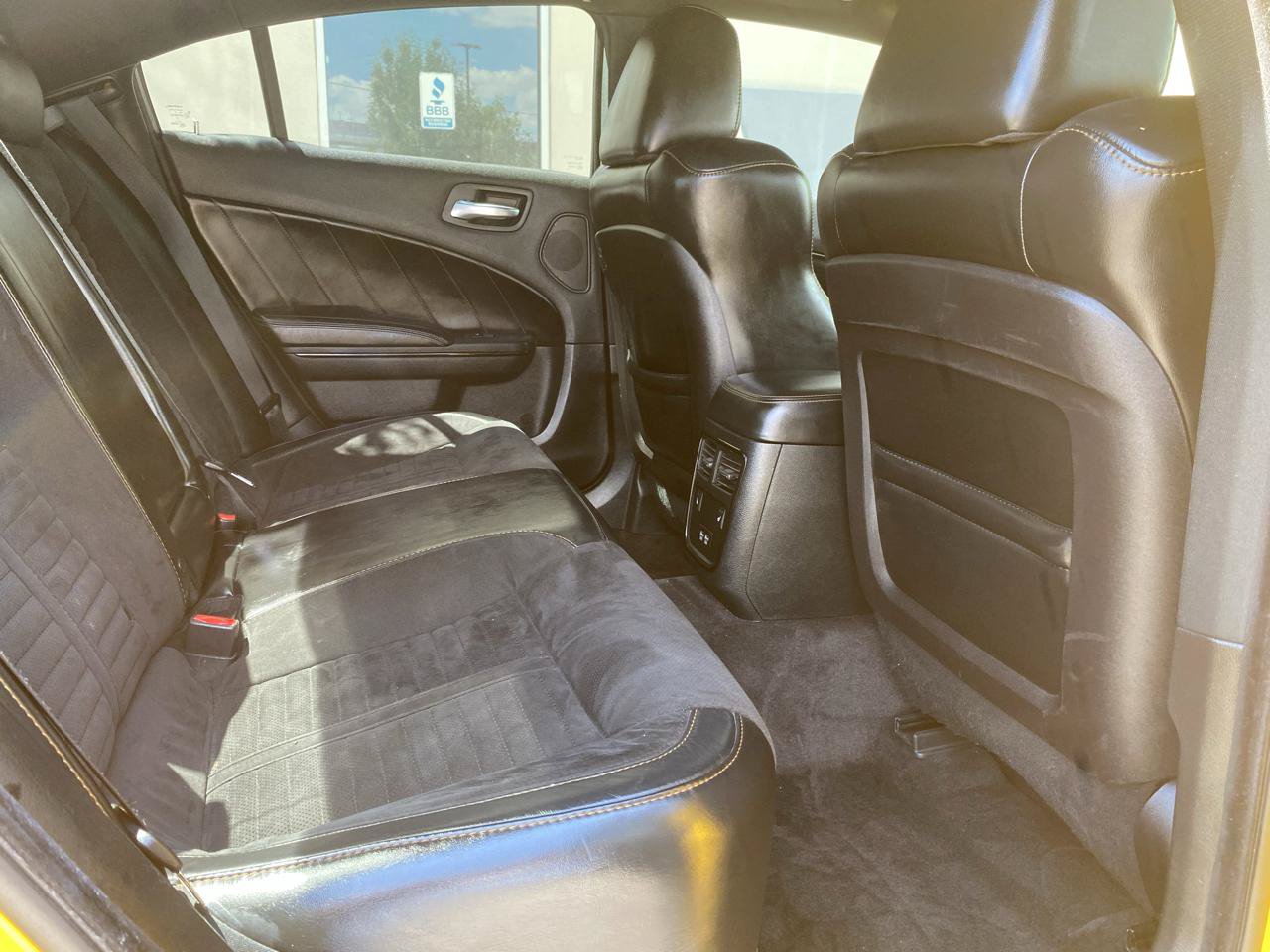 Used 2018 Dodge Charger R/T RWD image 15