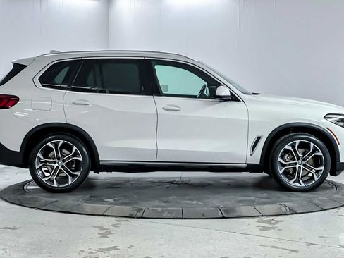 Used 2023 BMW X5 sDrive40i image 8
