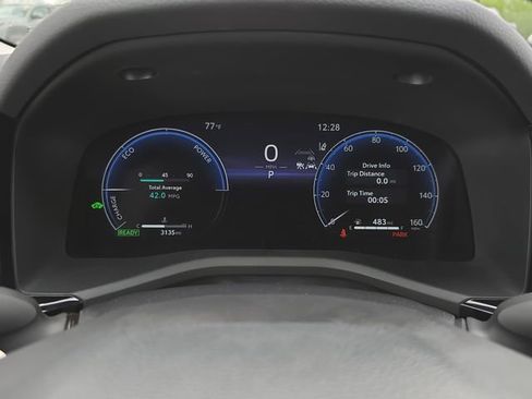 Used 2026 Toyota Camry XLE FWD image 19