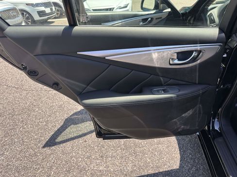 Used 2022 INFINITI Q50 Luxe w/ Cargo Package AWD/4WD image 18