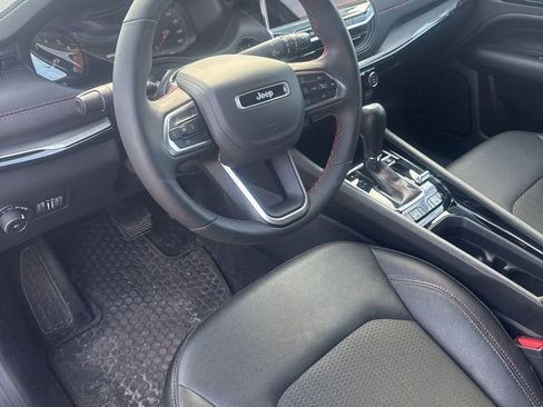 Used 2023 Jeep Compass Trailhawk w/ Trailhawk Convenience Group image 3