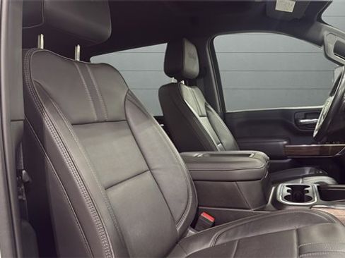 Used 2022 Chevrolet Silverado 3500 High Country image 30