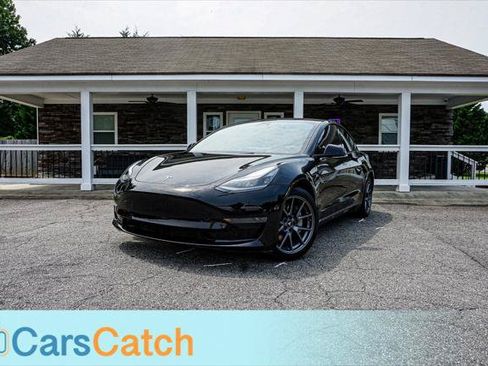 Used 2023 Tesla Model 3 Standard Range RWD image 1