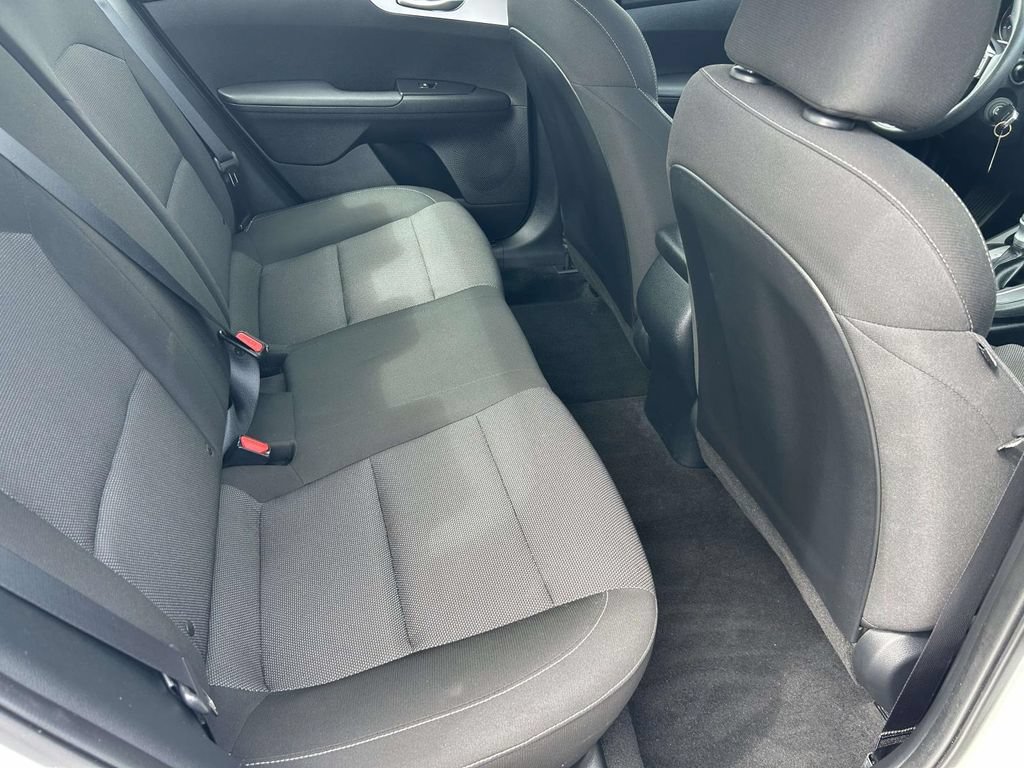 Used 2024 Kia Forte LXS w/ LXS Technology Package FWD image 19