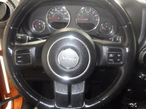 Used 2011 Jeep Wrangler Sport AWD/4WD image 9