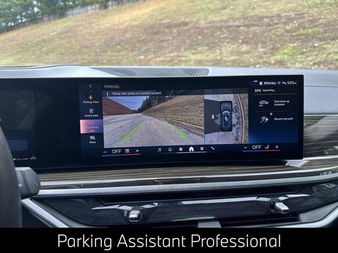 Certified 2024 BMW X7 xDrive40i w/ Premium Package image 22