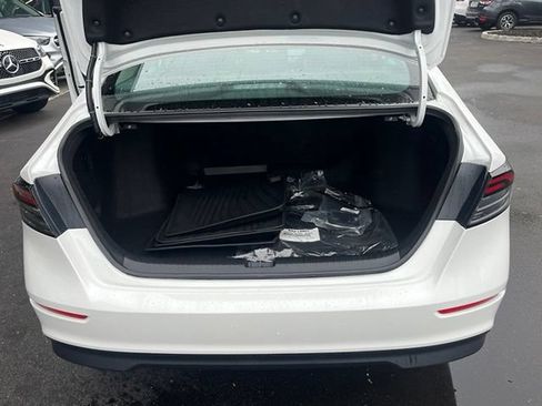 Used 2024 Honda Accord EX image 7