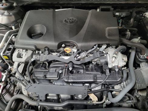 Used 2021 Toyota Camry LE w/ Cold Weather Package AWD/4WD image 30