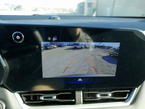New 2026 Chevrolet Equinox LT w/ Midnight Edition FWD image 19