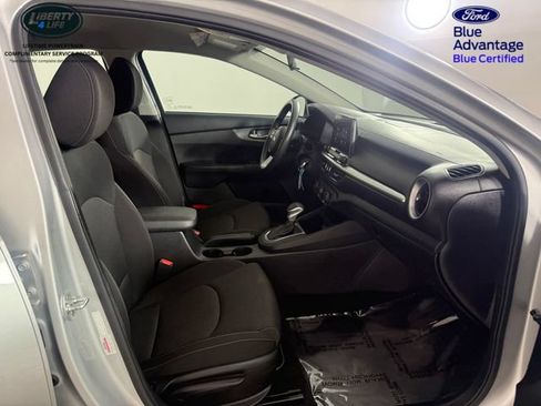 Used 2021 Kia Forte LXS FWD image 17