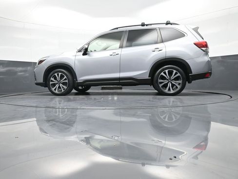 Used 2021 Subaru Forester Limited image 33