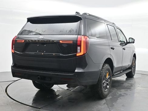 New 2026 Ford Expedition Tremor image 8