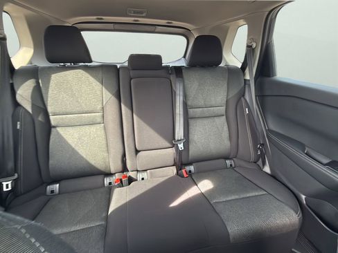 Used 2024 Nissan Rogue SV FWD image 25