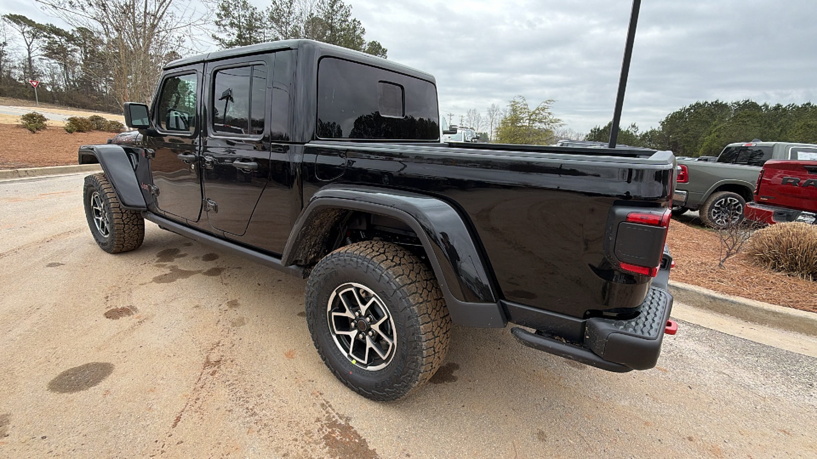 New 2026 Jeep Gladiator Rubicon AWD/4WD image 10
