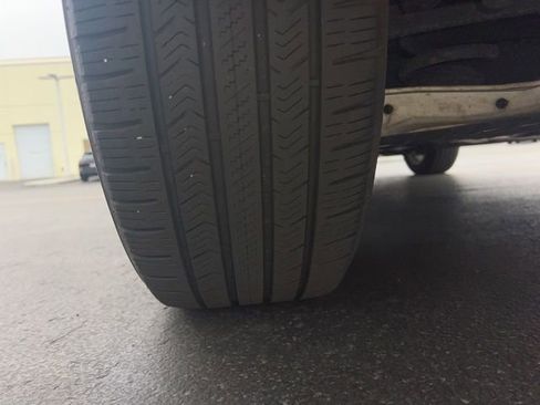 Used 2020 Audi Q5 2.0T Premium w/ Convenience Package image 12