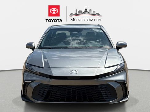 New 2026 Toyota Camry SE FWD image 8