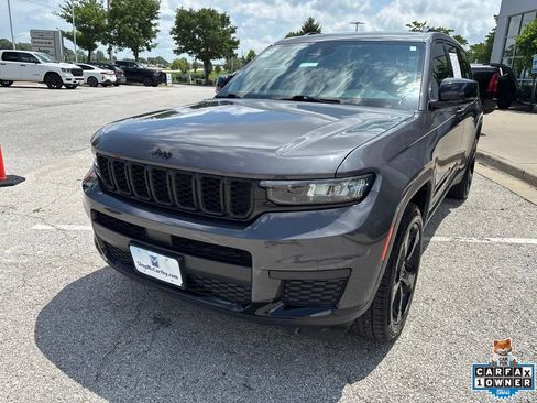 Used 2021 Jeep Grand Cherokee L Laredo AWD/4WD image 11