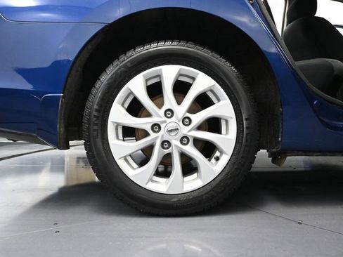 Used 2018 Nissan Sentra SV image 13