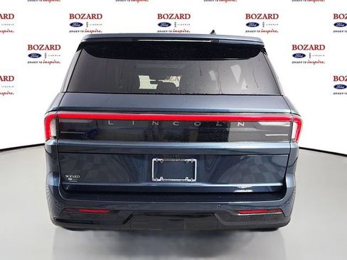 New 2025 Lincoln Navigator L Reserve w/ Jet Appearance Package AWD/4WD image 6