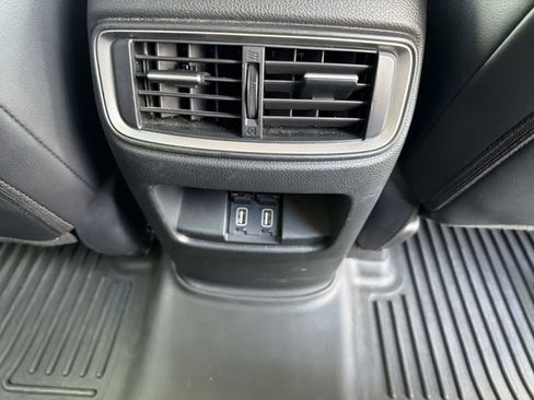 Used 2017 Honda CR-V Touring image 23
