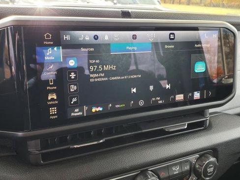 New 2026 Jeep Gladiator Sport image 12