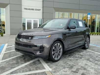 Used 2025 Land Rover Range Rover Sport SE