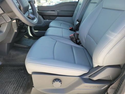 New 2026 Ford F250 XL w/ XL Chrome Package image 6