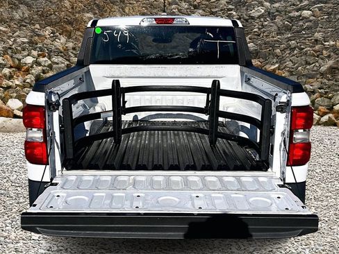 Used 2023 Ford Maverick XL image 15