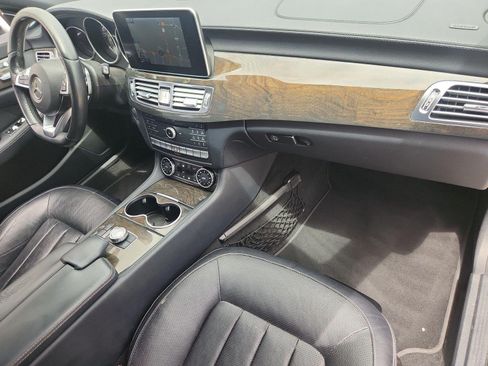 Used 2015 Mercedes-Benz CLS 400 image 30