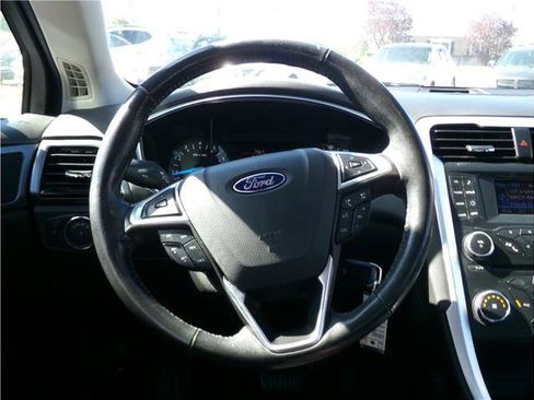 Used 2014 Ford Fusion SE w/ Equipment Group 201A image 9