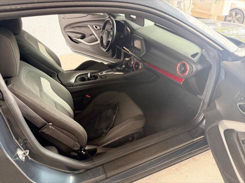 Used 2022 Chevrolet Camaro LS RWD image 13