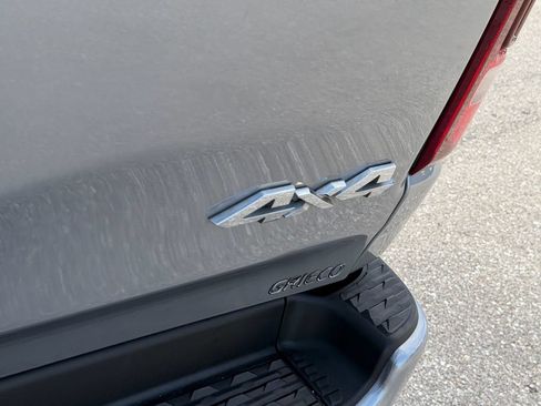 Used 2020 RAM 1500 Limited AWD/4WD image 17