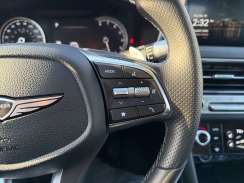 Used 2026 Genesis G70 2.5T Prestige image 21