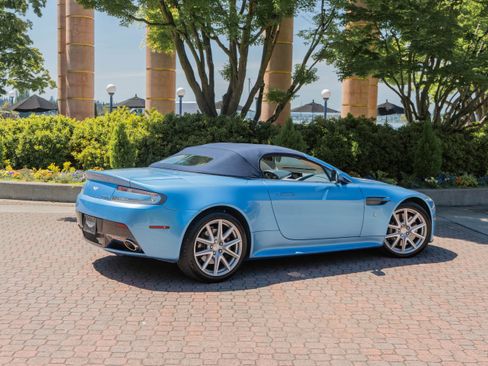 Used 2012 Aston Martin V8 Vantage S RWD image 37