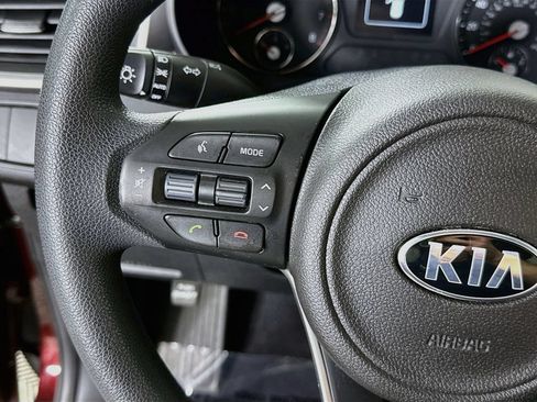 Used 2017 Kia Sorento AWD image 20