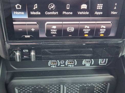 New 2026 RAM 3500 Limited AWD/4WD image 16