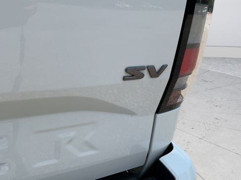 Used 2022 Nissan Frontier SV RWD image 31