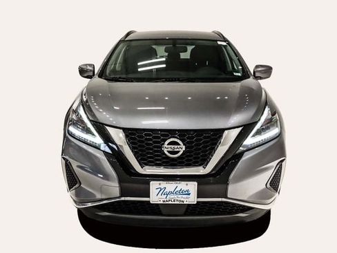 Used 2019 Nissan Murano SV image 3