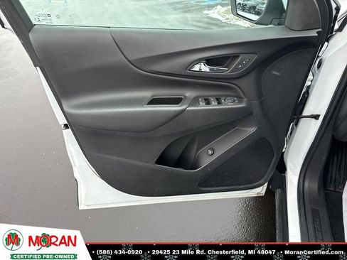 Used 2022 Chevrolet Equinox LT image 9