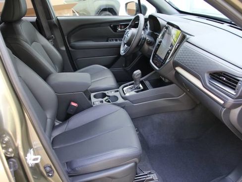 Certified 2025 Subaru Forester Limited AWD/4WD image 39