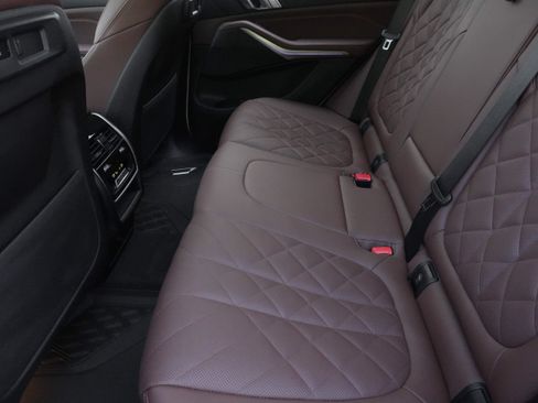 Used 2023 BMW X5 xDrive40i w/ Premium Package AWD/4WD image 35