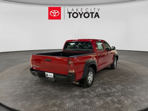 Used 2014 Toyota Tacoma 2WD Double Cab image 9