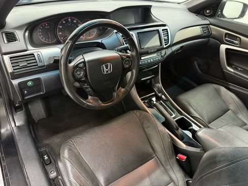 Used 2017 Honda Accord EX-L image 2