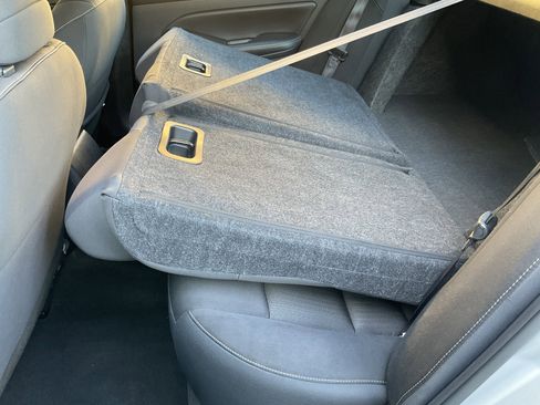 Used 2024 Nissan Altima 2.5 SV image 36